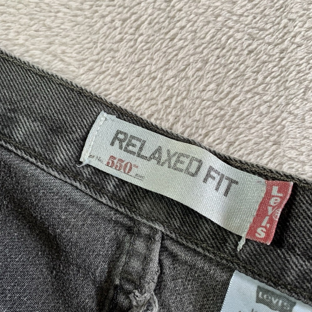 Vintage Levis 550 Jeans Mens 36x32 Gray Medium Wash Relaxed Tapered Y2K Denim - Picture 11 of 16